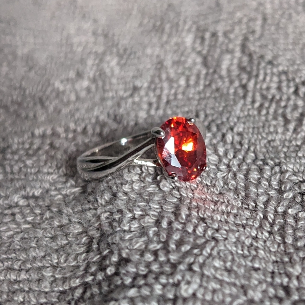 Ring - Picture 2 of 2